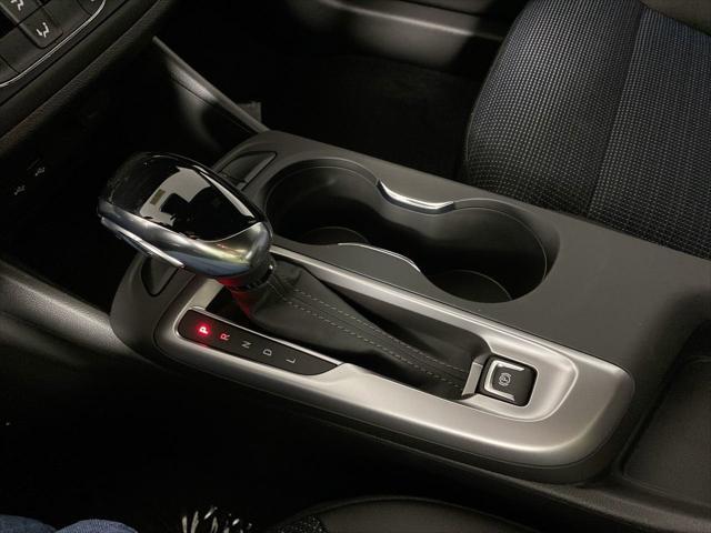 new 2025 Buick Envista car, priced at $24,923