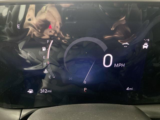 new 2025 Buick Envista car, priced at $25,670