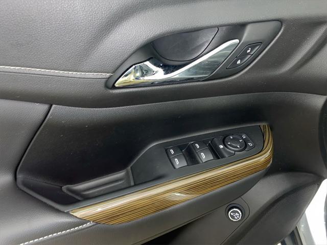 used 2023 GMC Acadia car, priced at $32,895