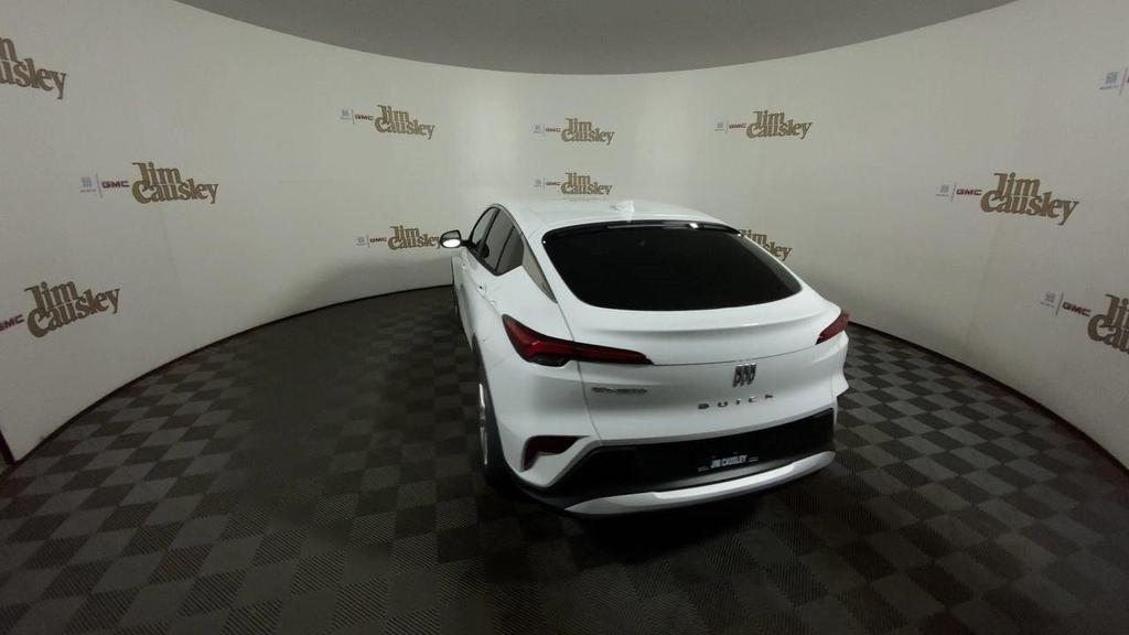 new 2025 Buick Envista car, priced at $25,237