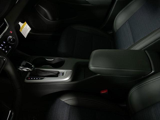 new 2025 Buick Envista car, priced at $25,237