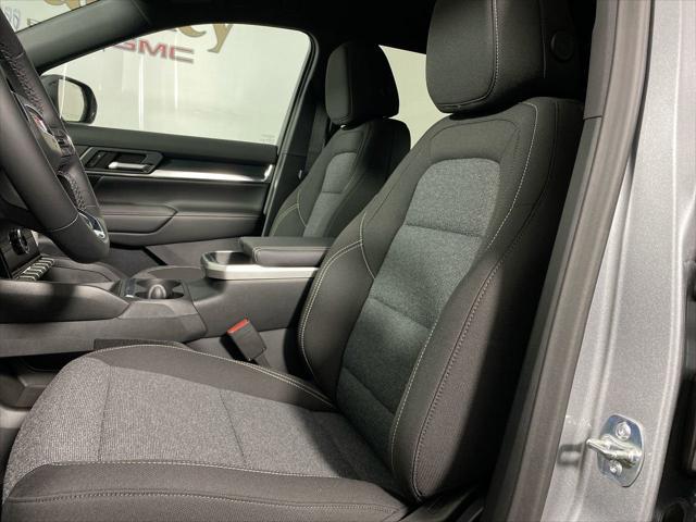 new 2025 GMC Terrain car, priced at $29,603
