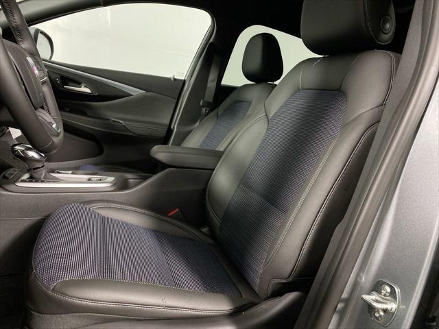 new 2025 Buick Envista car, priced at $24,923