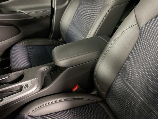 new 2025 Buick Envista car, priced at $24,923