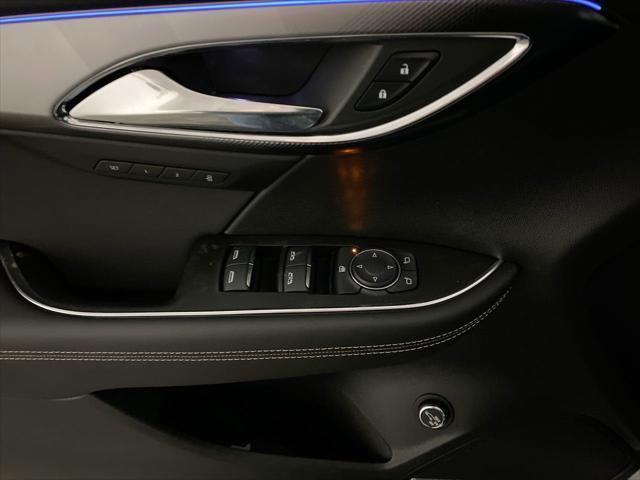 new 2025 Buick Envision car, priced at $39,899