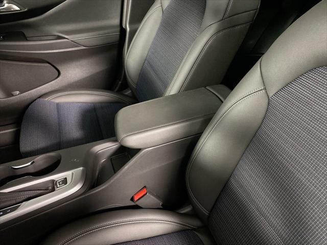 new 2025 Buick Envista car, priced at $25,670