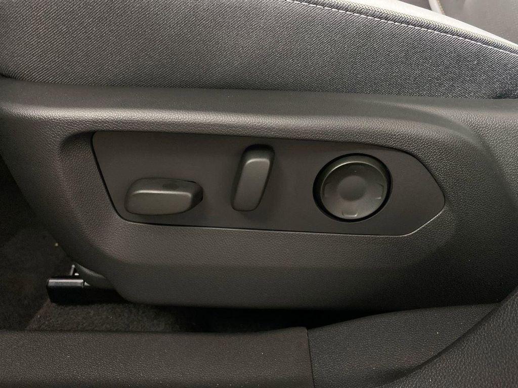 new 2025 Buick Envision car, priced at $42,729