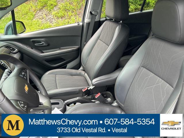 used 2022 Chevrolet Trax car, priced at $20,923