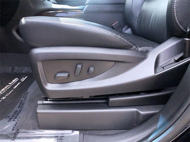 used 2020 Chevrolet Suburban car, priced at $35,969