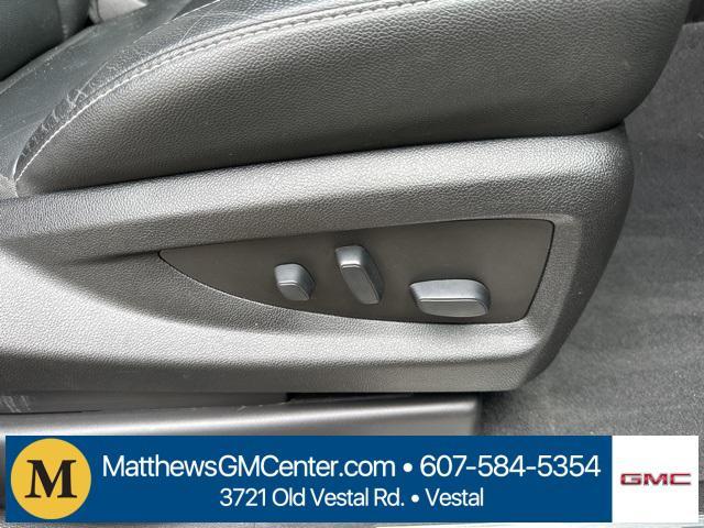 used 2020 Chevrolet Suburban car, priced at $35,969