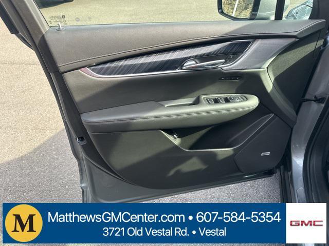 used 2023 Cadillac XT6 car, priced at $44,923