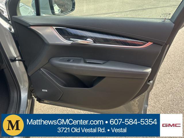 used 2023 Cadillac XT6 car, priced at $44,923