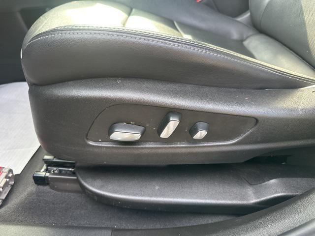 used 2023 Cadillac XT6 car, priced at $44,923