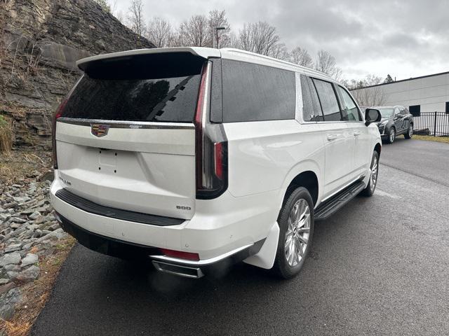 used 2022 Cadillac Escalade ESV car, priced at $59,957