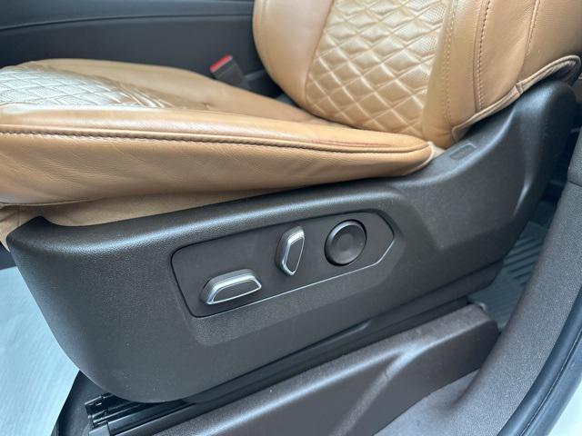 used 2022 Cadillac Escalade ESV car, priced at $59,957