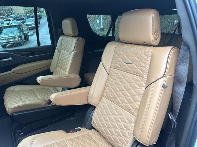 used 2022 Cadillac Escalade ESV car, priced at $59,957