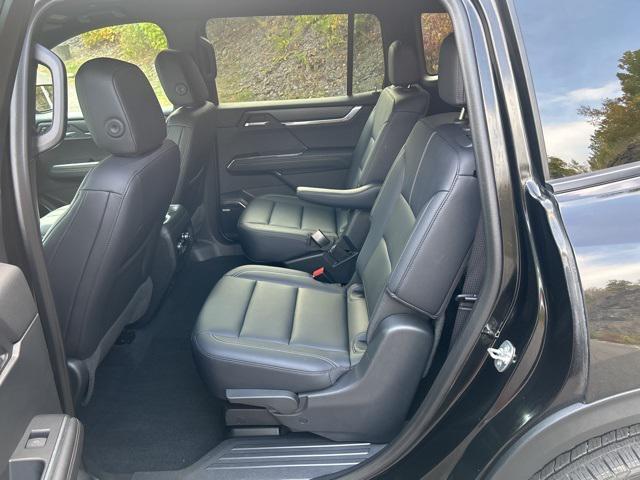 used 2024 GMC Acadia car, priced at $41,927