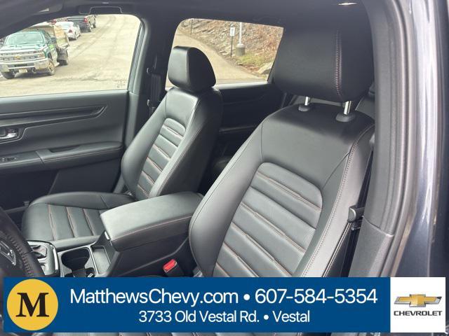 used 2025 Honda CR-V Hybrid car, priced at $39,909