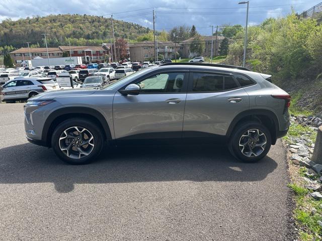 used 2024 Chevrolet Trax car, priced at $22,911