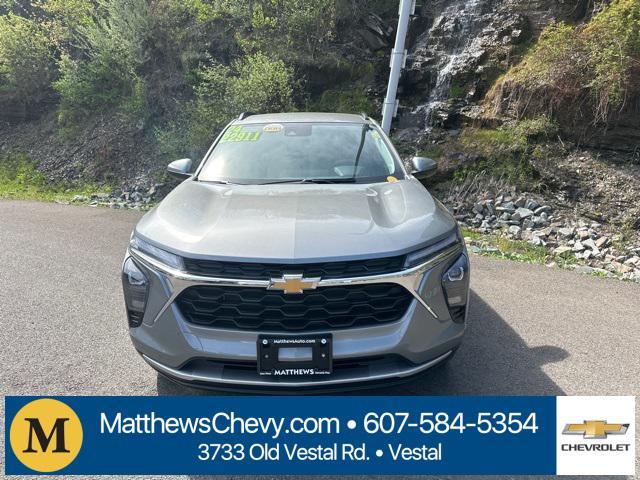 used 2024 Chevrolet Trax car, priced at $22,911