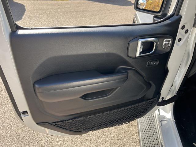 used 2021 Jeep Wrangler Unlimited car, priced at $27,954