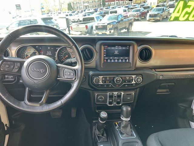 used 2021 Jeep Wrangler Unlimited car, priced at $27,954