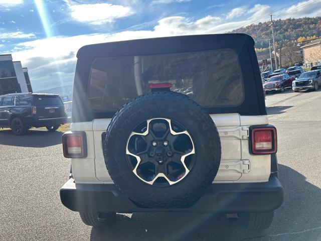 used 2021 Jeep Wrangler Unlimited car, priced at $27,954
