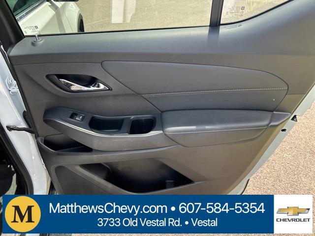used 2021 Chevrolet Traverse car, priced at $25,972