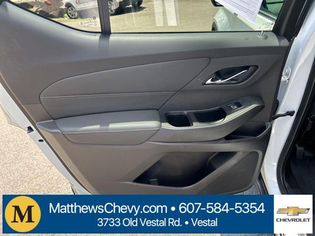 used 2021 Chevrolet Traverse car, priced at $25,972