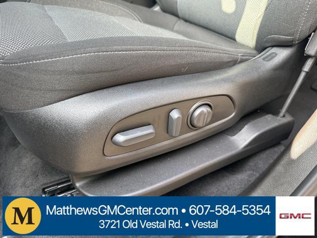 used 2023 Chevrolet Traverse car, priced at $34,911
