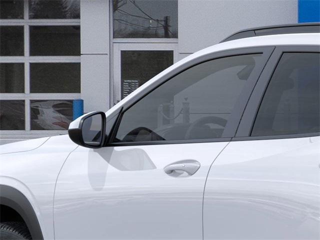 new 2025 Chevrolet Trax car