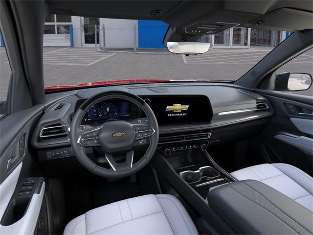 new 2025 Chevrolet Traverse car