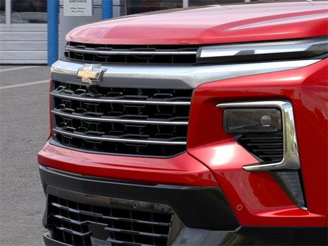 new 2025 Chevrolet Traverse car