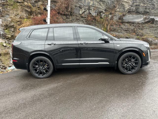 used 2021 Cadillac XT6 car, priced at $41,924