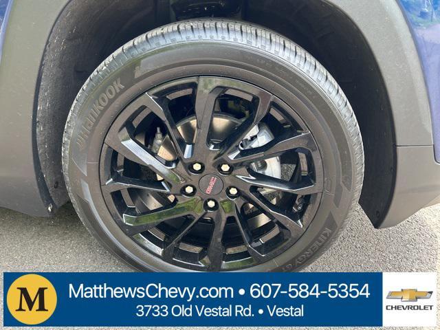 used 2023 GMC Terrain car, priced at $29,907