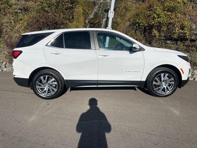 used 2022 Chevrolet Equinox car, priced at $24,914