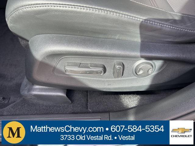 used 2023 Honda CR-V car, priced at $32,934