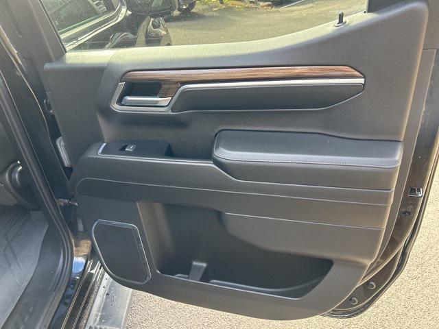 used 2022 Chevrolet Silverado 1500 car, priced at $41,945