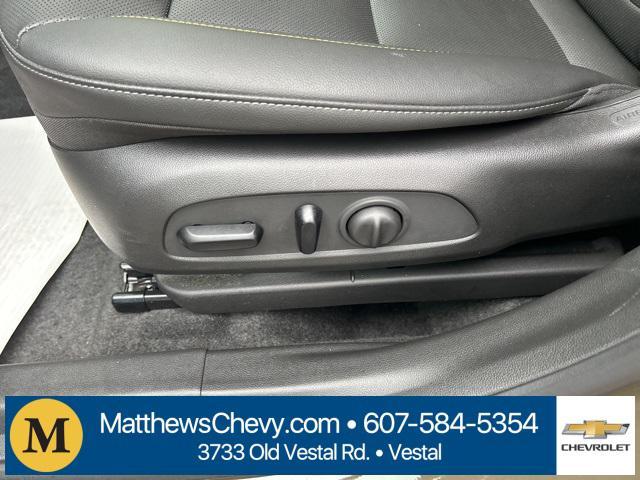 used 2024 Chevrolet Trax car, priced at $23,924