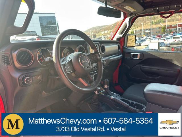 used 2021 Jeep Wrangler Unlimited car, priced at $33,927