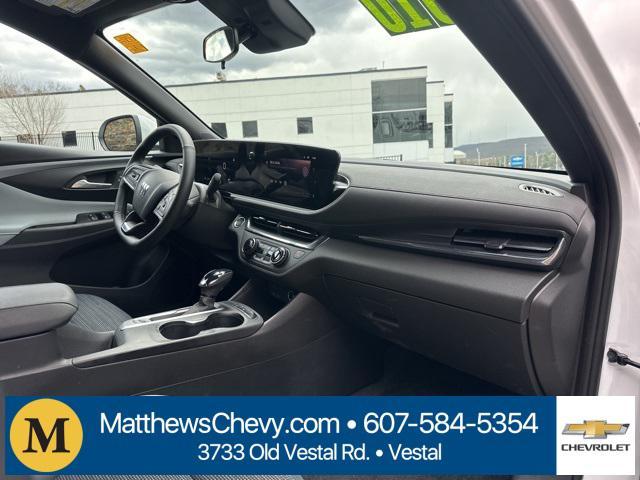 used 2025 Buick Envista car, priced at $22,910