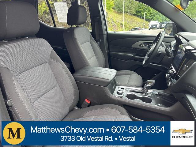 used 2023 Chevrolet Traverse car, priced at $31,951