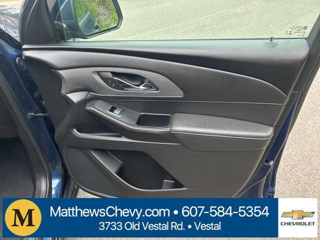 used 2023 Chevrolet Traverse car, priced at $31,951