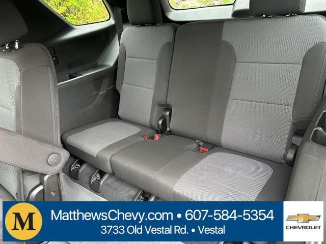 used 2023 Chevrolet Traverse car, priced at $31,951