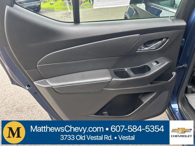 used 2023 Chevrolet Traverse car, priced at $31,951