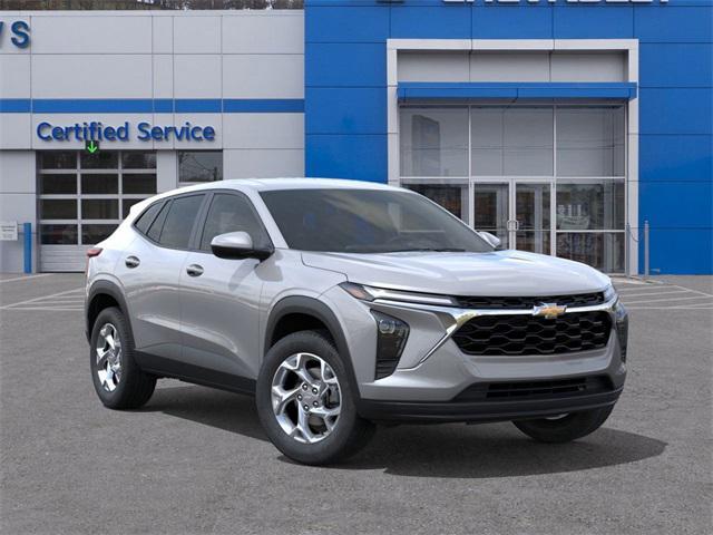 new 2025 Chevrolet Trax car, priced at $22,998