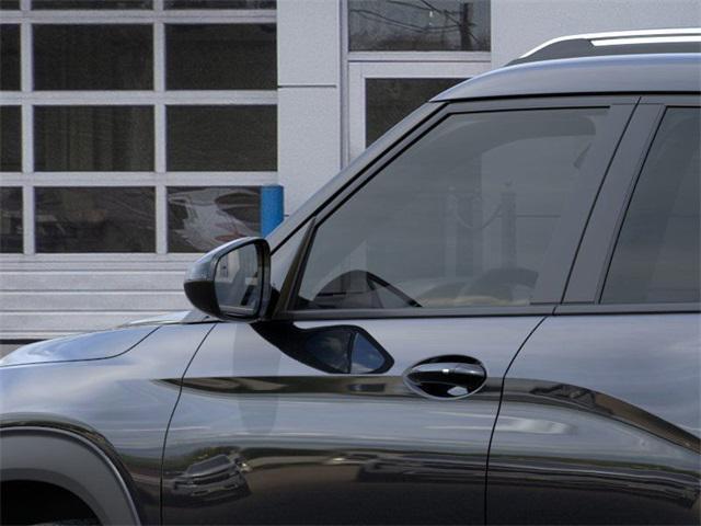 new 2025 Chevrolet TrailBlazer car, priced at $30,760