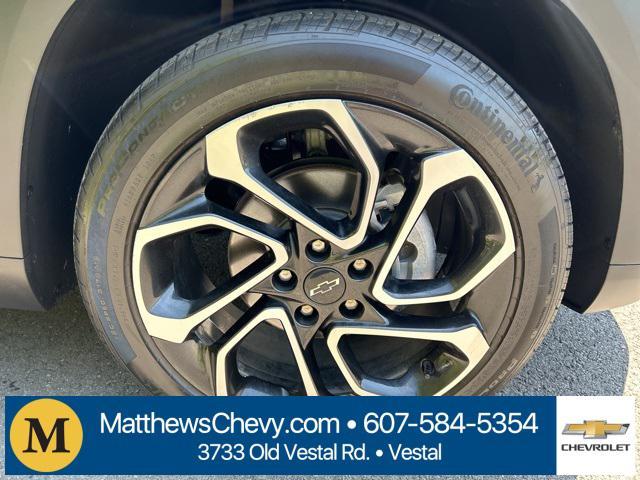 used 2024 Chevrolet Trax car, priced at $23,924