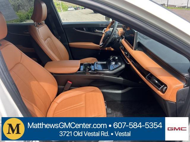 used 2022 Lincoln Nautilus car, priced at $39,948