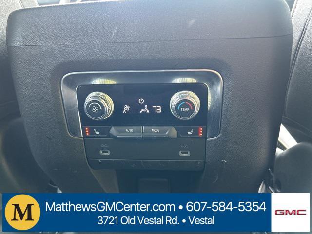 used 2022 GMC Yukon XL car, priced at $55,944